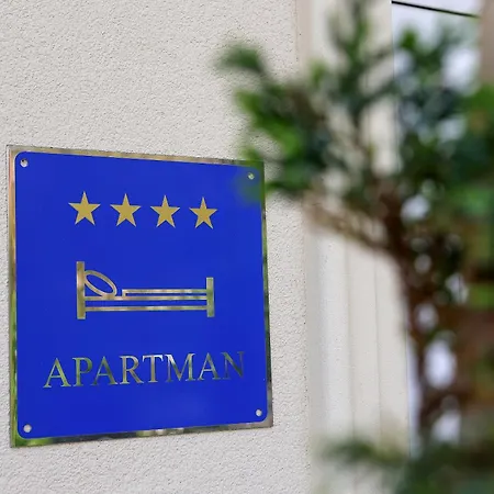 Apartament Suzi *