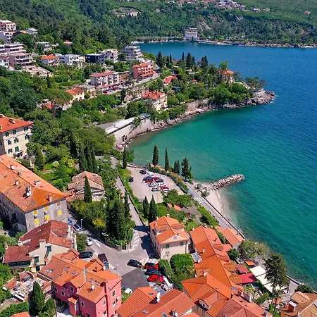 Suzi Apartament